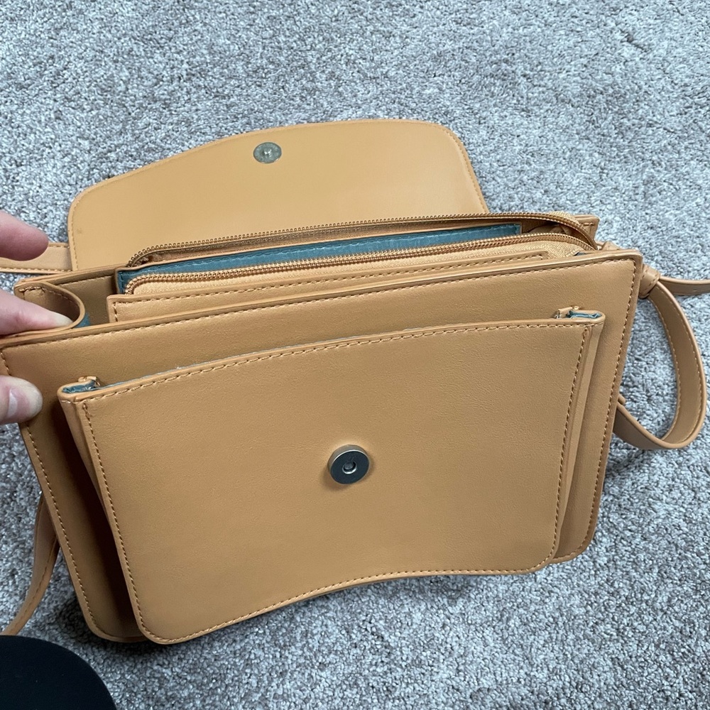 Pixie Mood Crossbody - image 2